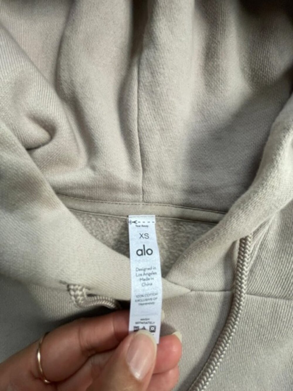Alo Yoga Women's Two Tone Cropped Hoddie, Beige Brown, XS Size - Picture 3 of 6